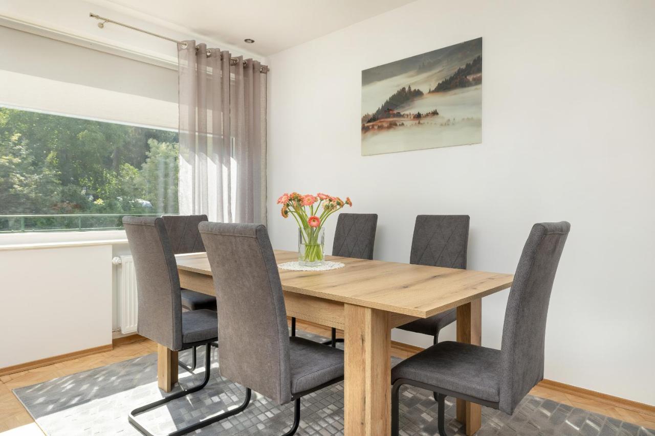 Bright & Spacious Family Apartment In Miedzyzdroje With Parking And 3 Balconies By Noclegi Renters Kültér fotó