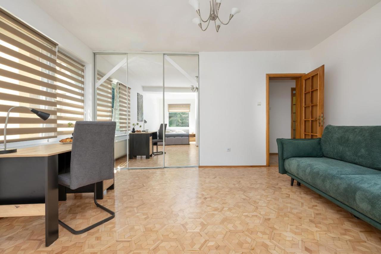 Bright & Spacious Family Apartment In Miedzyzdroje With Parking And 3 Balconies By Noclegi Renters Kültér fotó