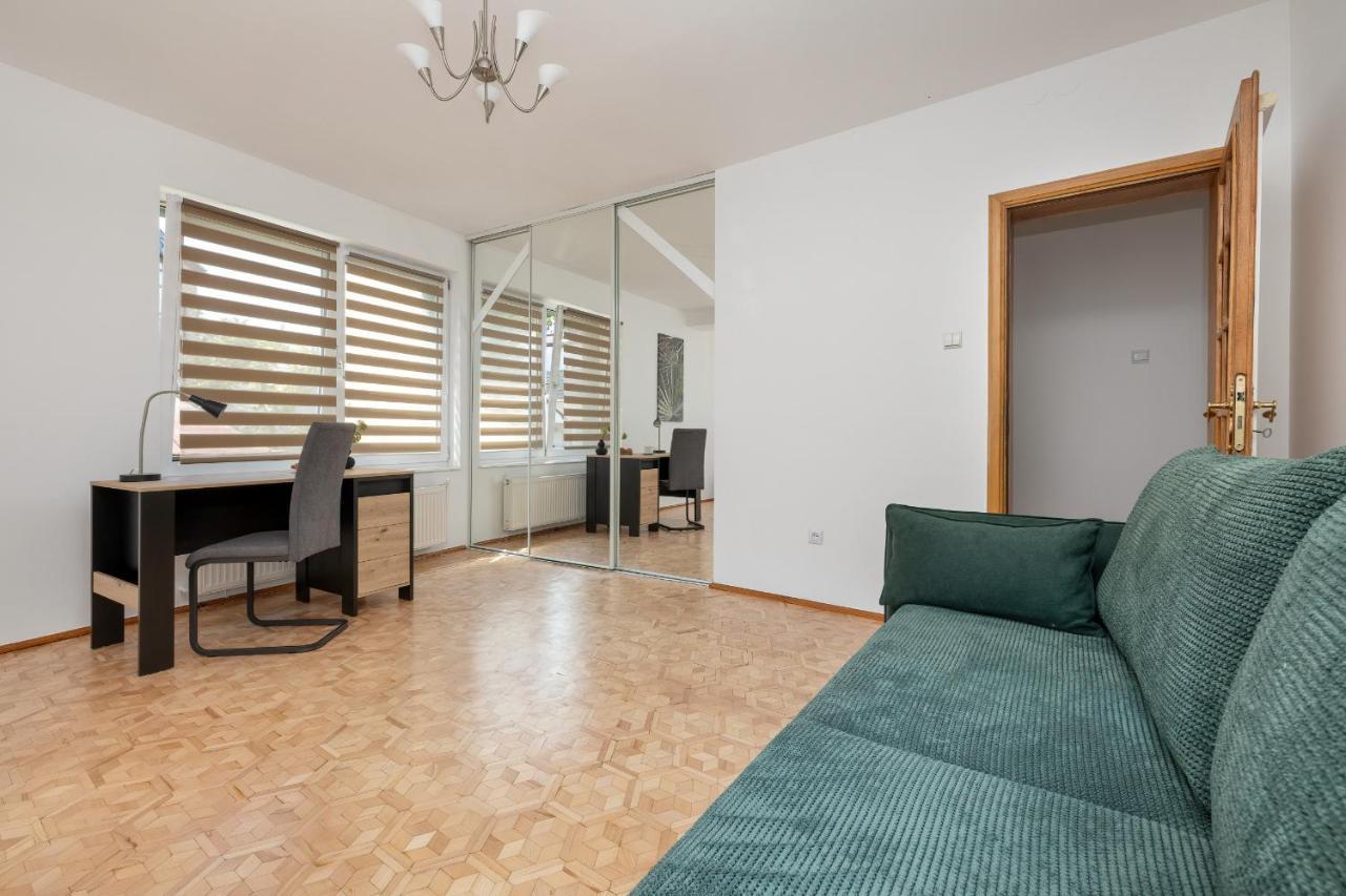 Bright & Spacious Family Apartment In Miedzyzdroje With Parking And 3 Balconies By Noclegi Renters Kültér fotó